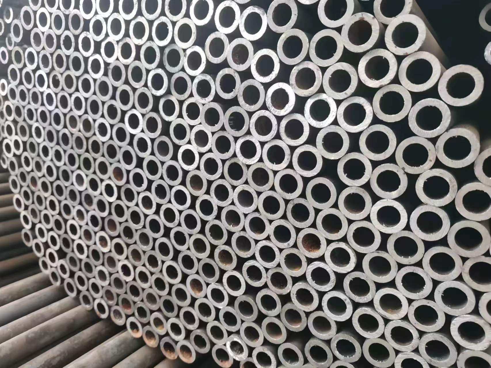 DIN2391 ST45 Cold Drawn Seamless Steel Pipe/Tubing